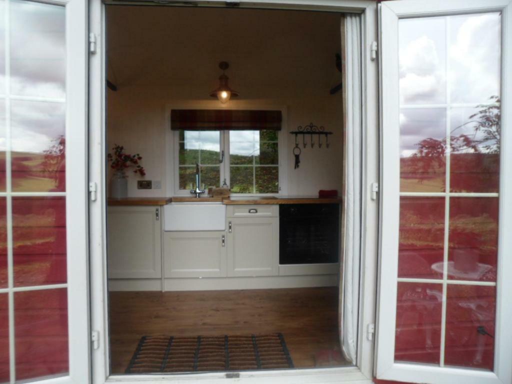 Borthwickbrae Shepherd'S Hut Hawick Dış mekan fotoğraf